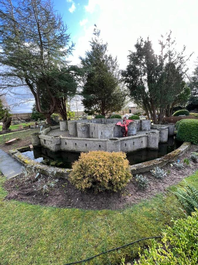 Gwenallt Dwyran Exterior photo